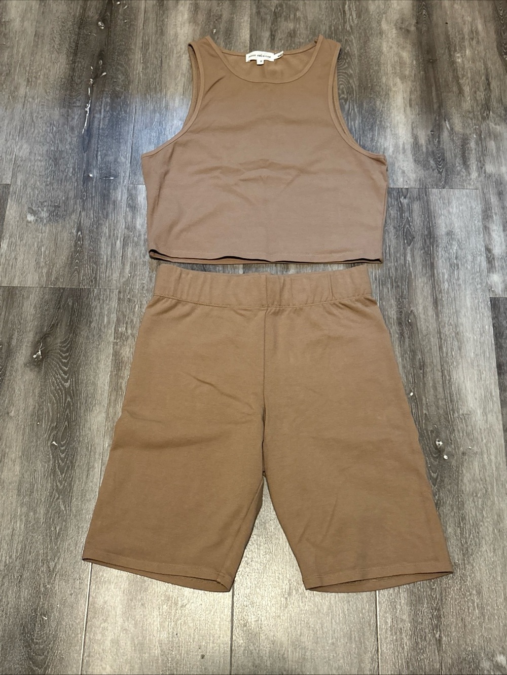 Good American Biker Short Crop Top Tank Set Size 2 Tan Putty